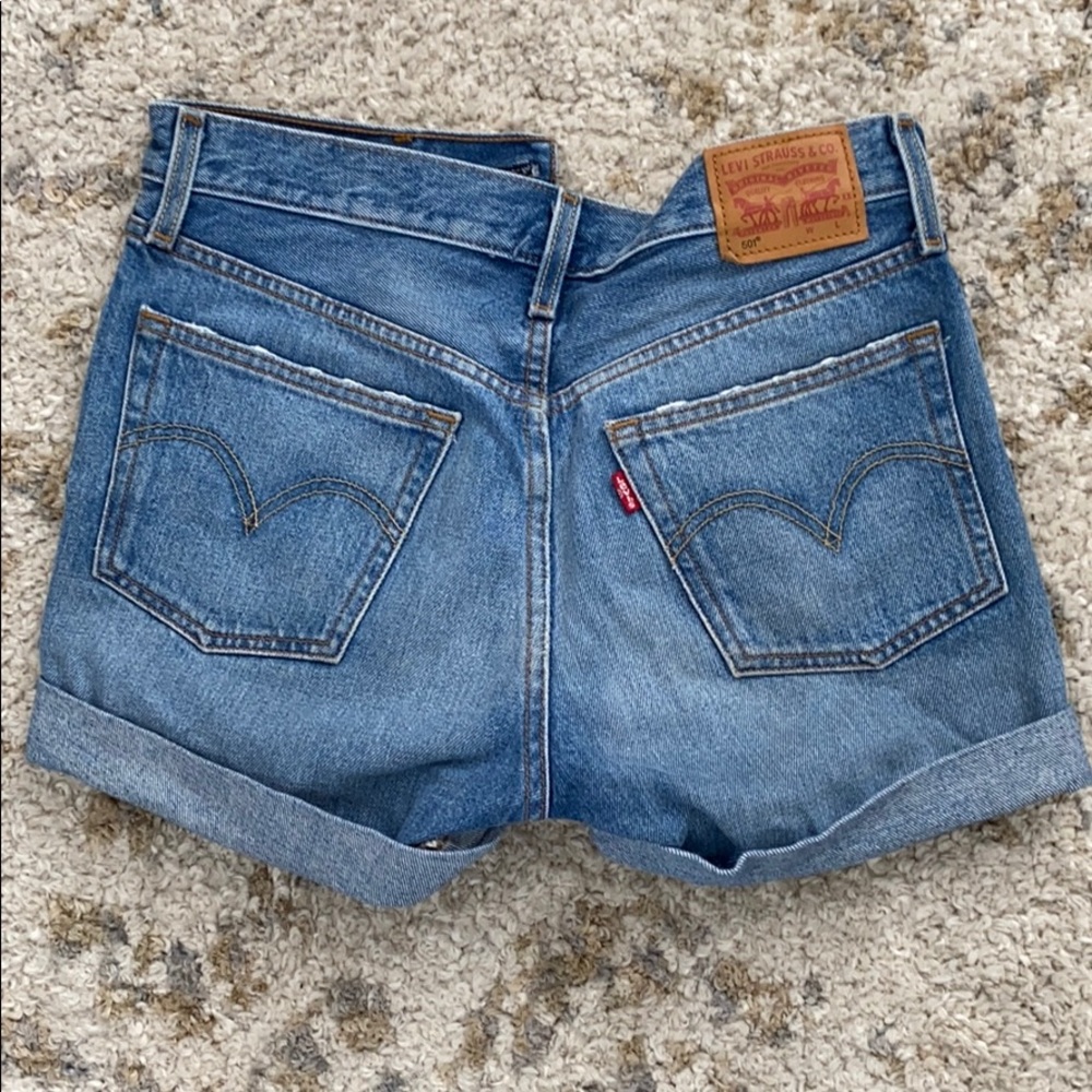 Levi shorts